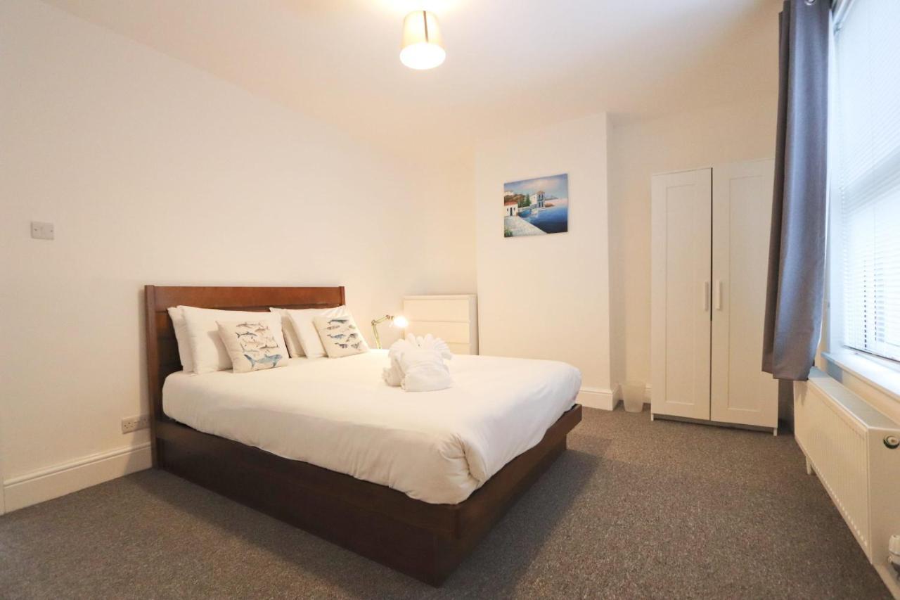 Brighton Terrace Two Bedroom House Dom wakacyjny Bristol