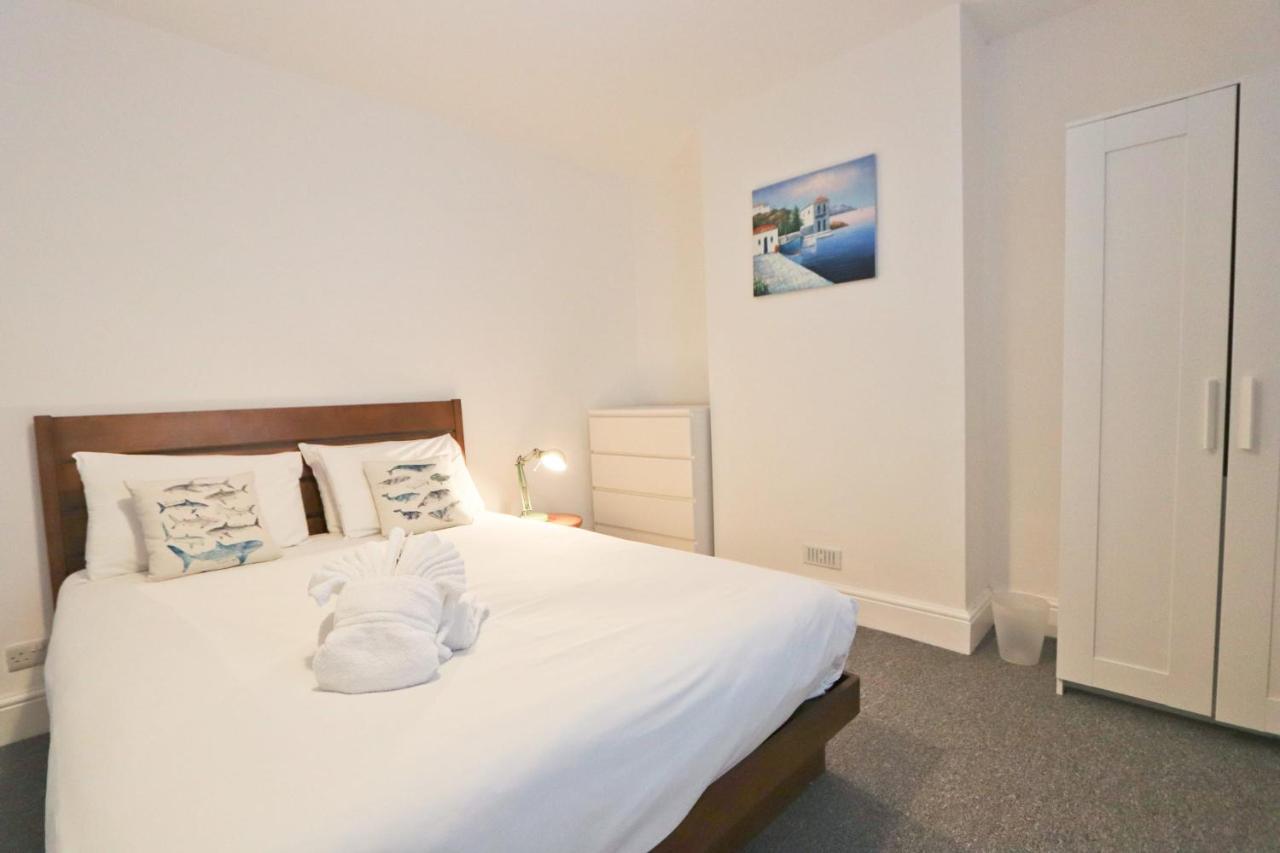 Brighton Terrace Two Bedroom House Feriehus